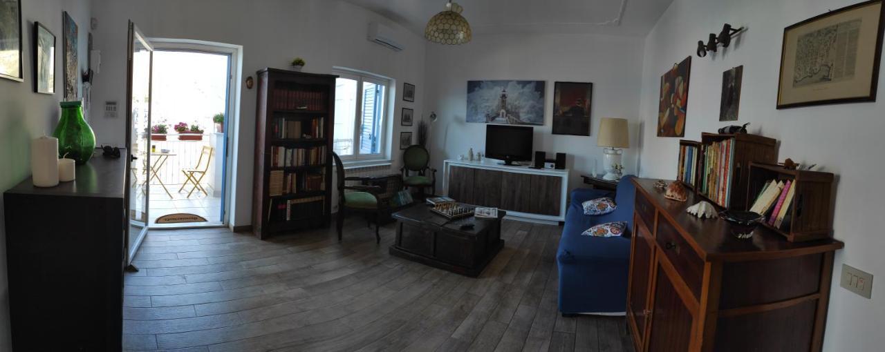 La Casa Di Giulio - Holiday Home 伊索拉戴里费米尼 外观 照片